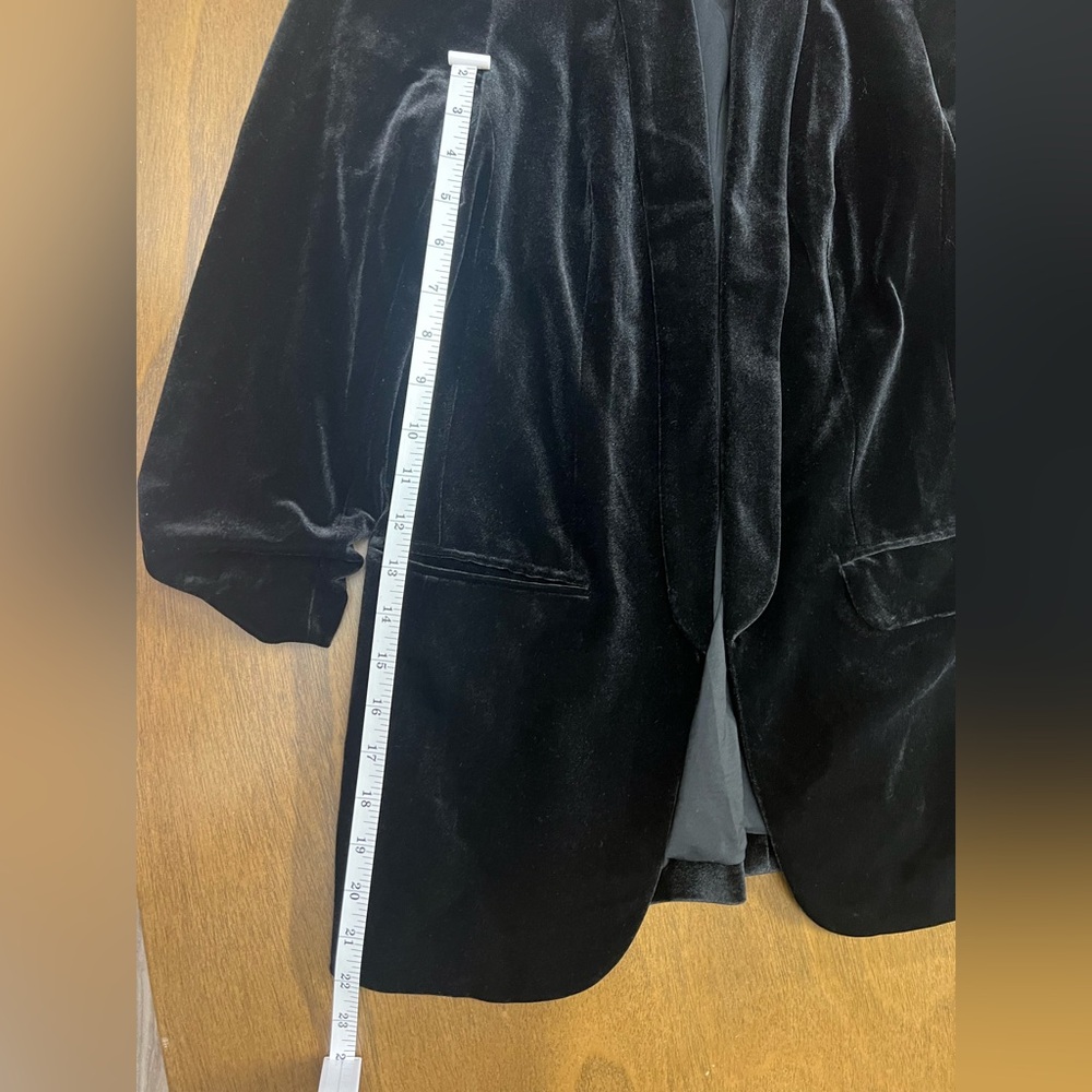 Sold* Express Women's Black Velvet Blazer Jacket Cinch Sleeve Open Front Small - Picture 10 of 13